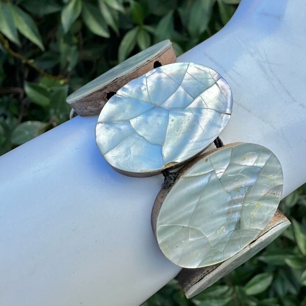 Abalone and Wooden Oval Stretchy Elasticated Bracelet